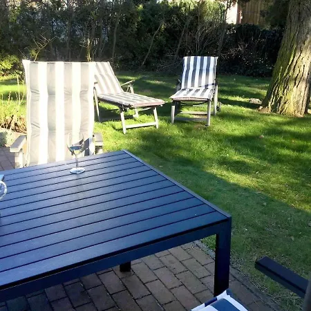 Morgensuenn Feriehus Prerow